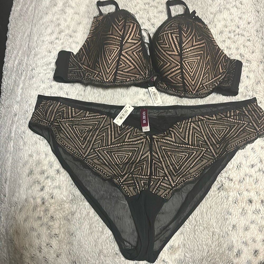 Lingerie set